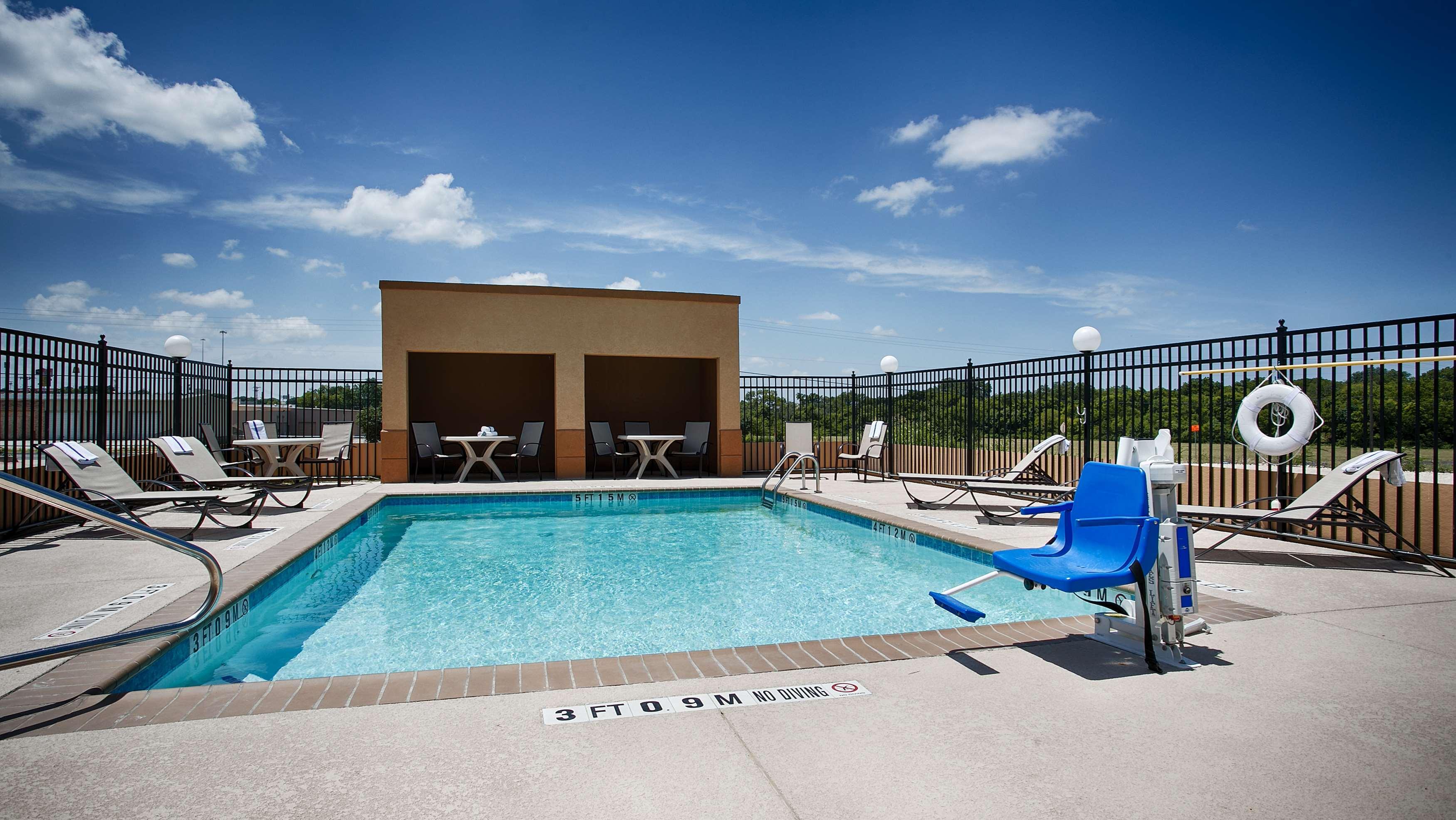 Best Western Temple Inn & Suites Esterno foto