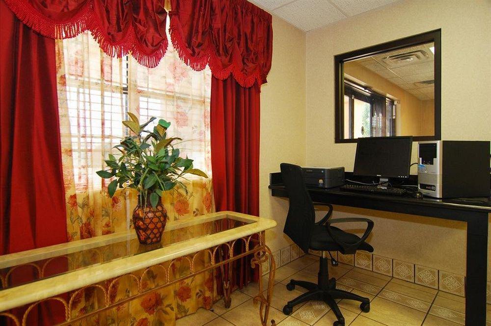Best Western Temple Inn & Suites Servizi foto